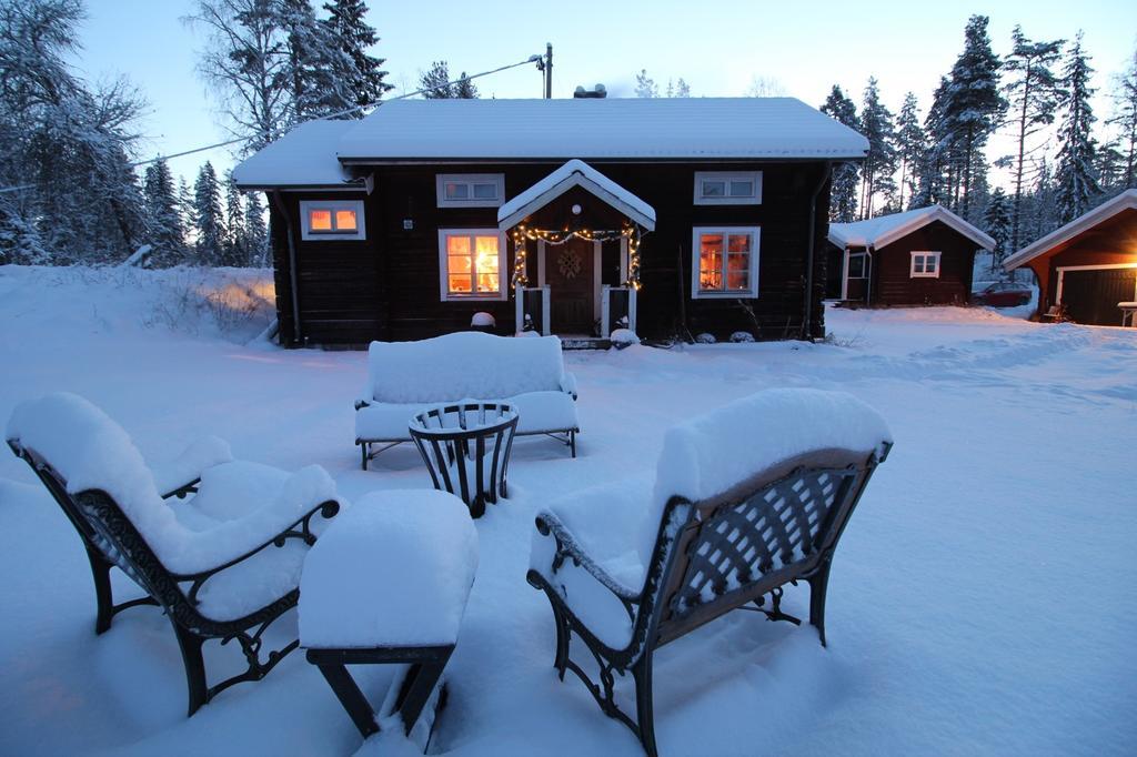 Rustika Strandstugor Utanfoer Raettvik Buitenkant foto